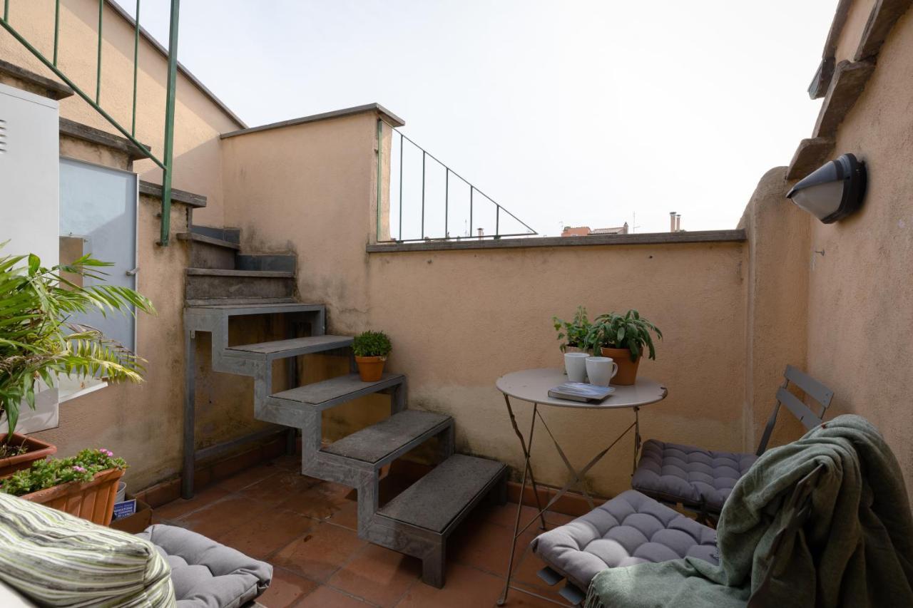 רומא Amazing Penthouse With Terrace And Rooftop In Trastevere מראה חיצוני תמונה