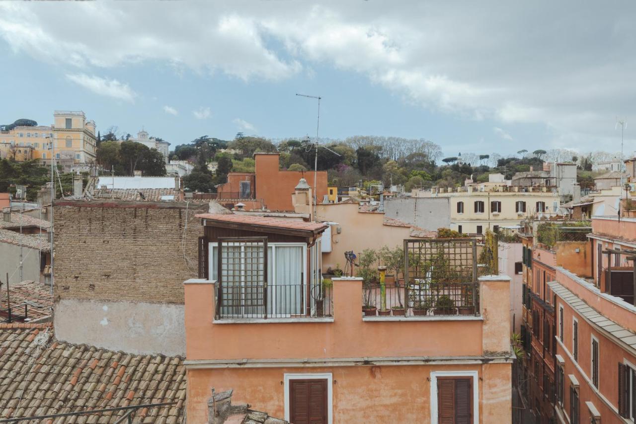 רומא Amazing Penthouse With Terrace And Rooftop In Trastevere מראה חיצוני תמונה