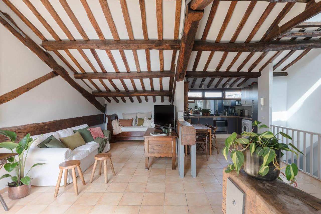 רומא Amazing Penthouse With Terrace And Rooftop In Trastevere מראה חיצוני תמונה