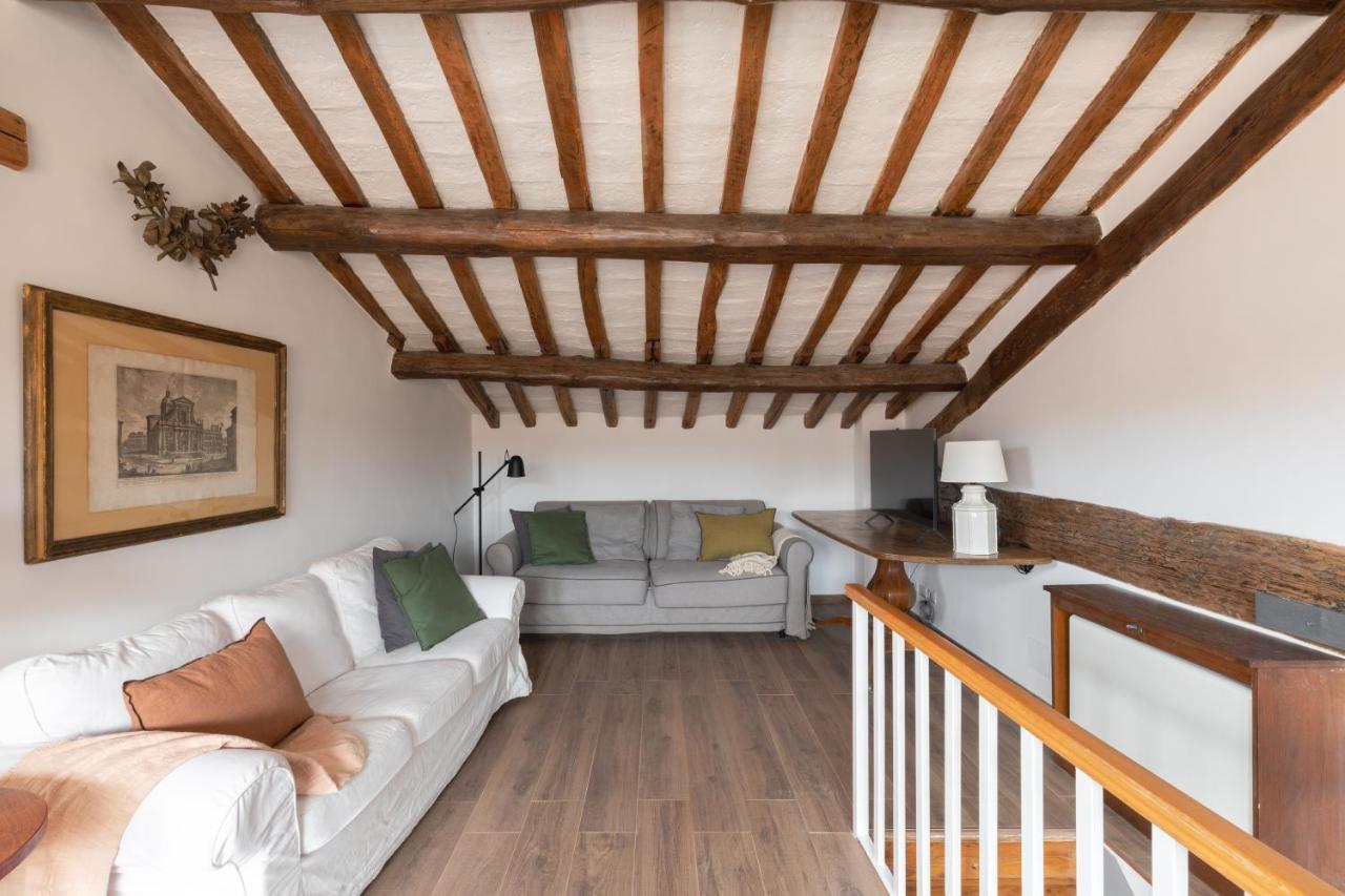 רומא Amazing Penthouse With Terrace And Rooftop In Trastevere מראה חיצוני תמונה